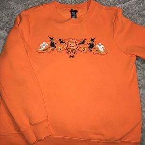 Vintage Looking Halloween Sweatshirt🕸🎃